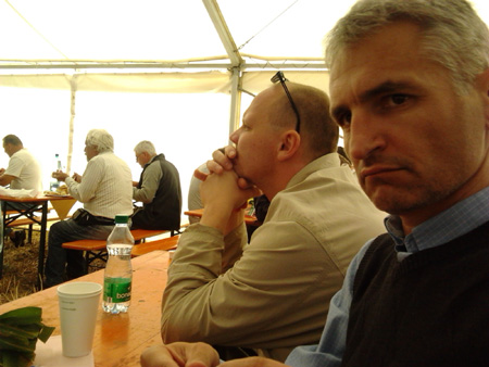2011-10-04