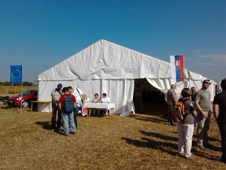 2011-10-04