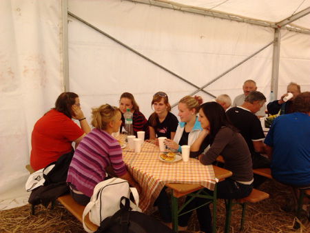 2011-10-04